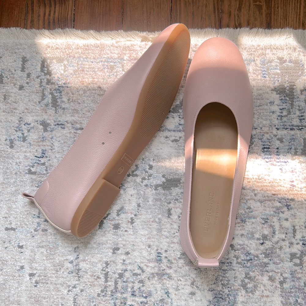 Everlane’s Italian Leather Day Glove (Pale Pink)
